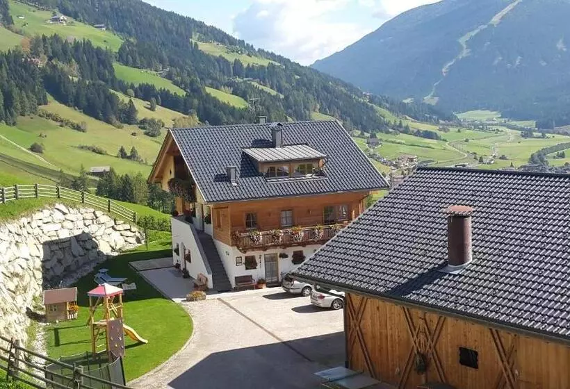 هتل Ferienwohnungen Kuentnerhof