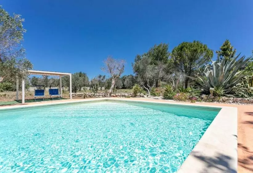 Hotelli Le Palmentelle   Masseria Con Piscina