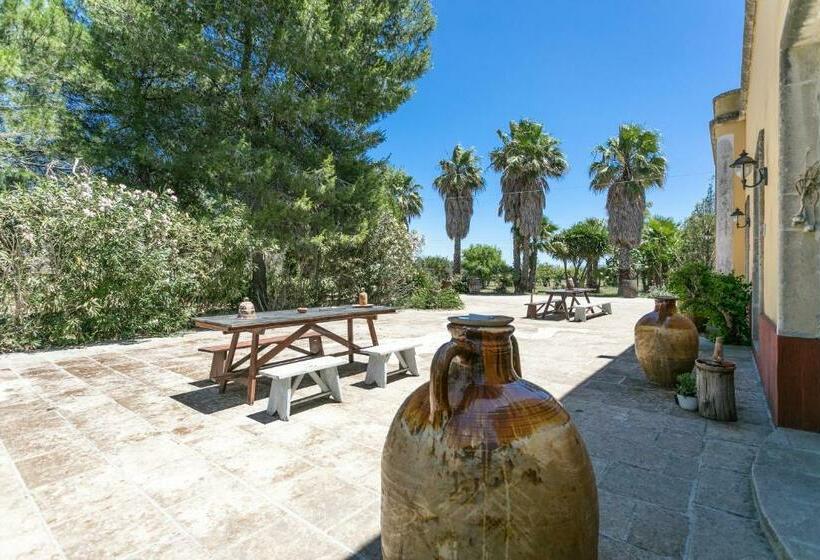호텔 Le Palmentelle   Masseria Con Piscina