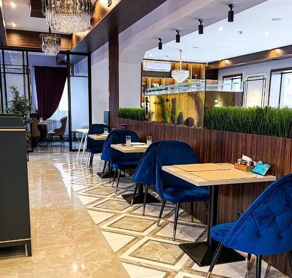 בית מלון כפרי Rush