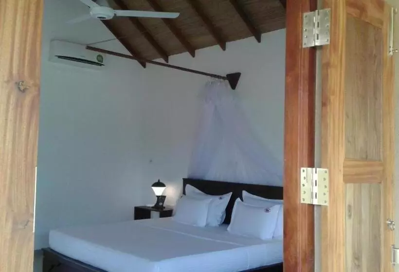 Majatalo Happy Man Village