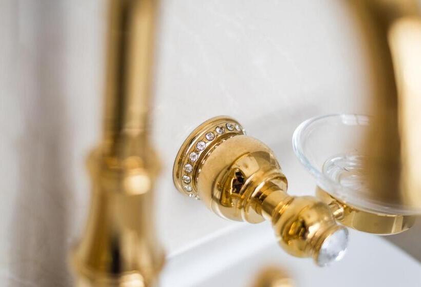 ペンション Vila Cameea