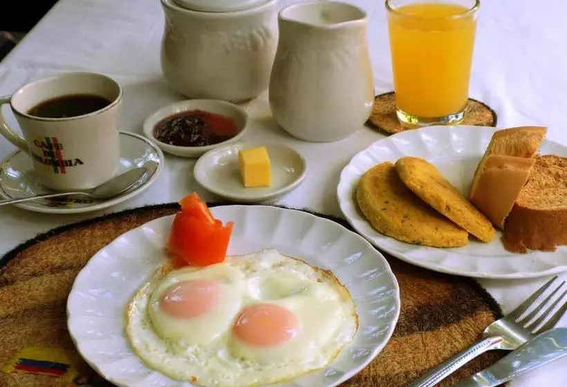 تختخواب و صبحانه Antigua Belén Alojamiento