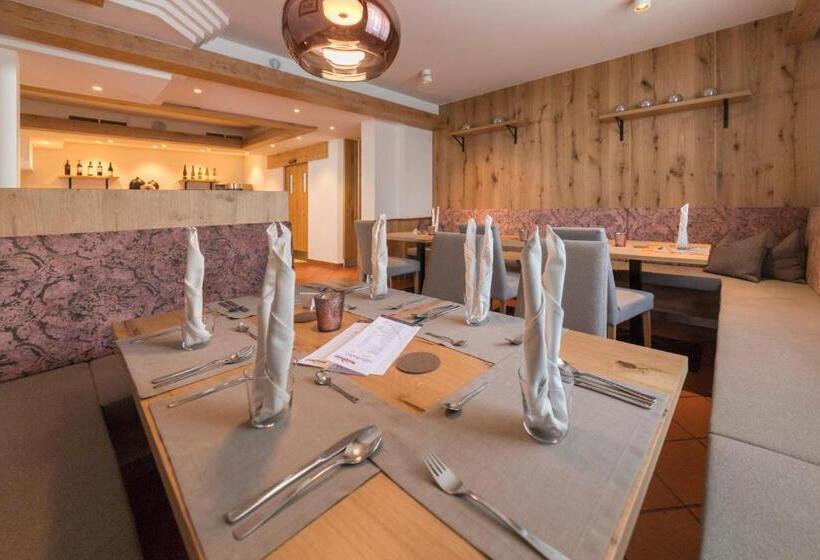 Ferienhotel Bergland