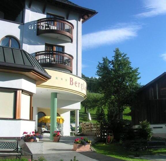 Ferienhotel Bergland