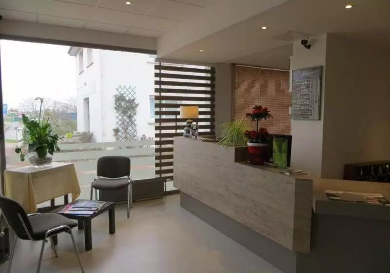 Brit Hotel Dijon Hermes