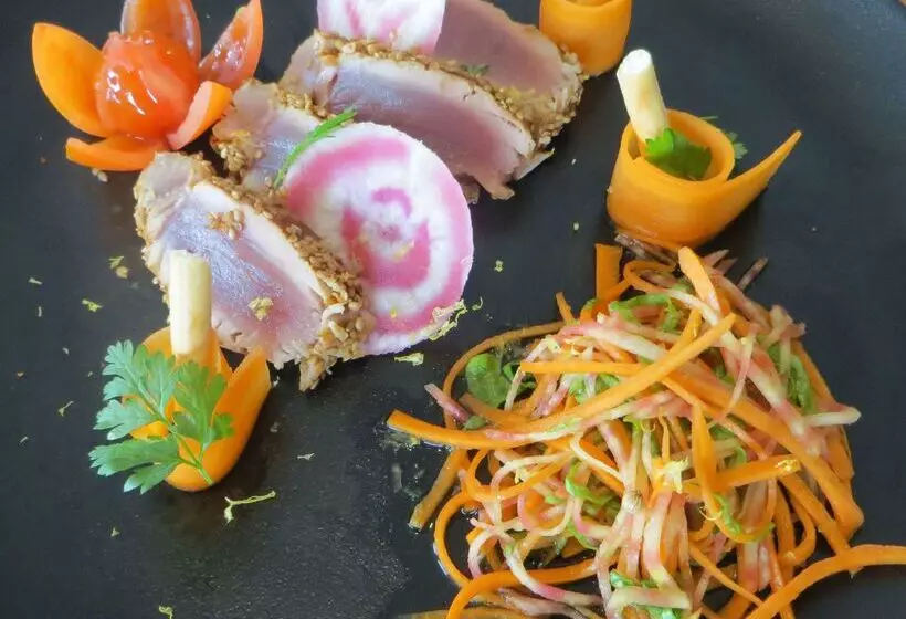 Brit Hotel Dijon Hermes