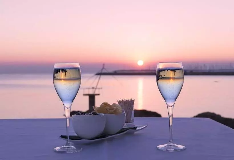 בית מלון כפרי Chateau Des Tourelles, Thalasso Et Piscine D Eau De Mer Chauffee