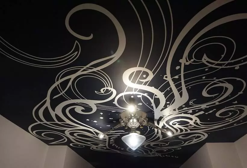 Отель Chez Swann