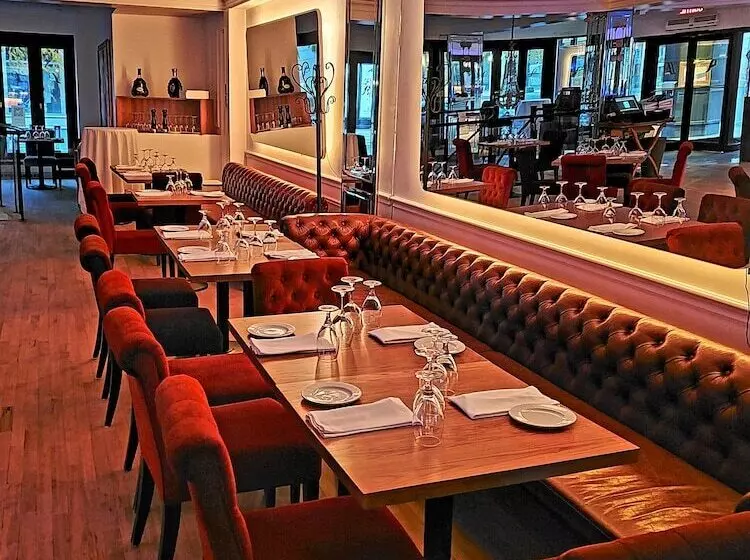 Отель Chez Swann