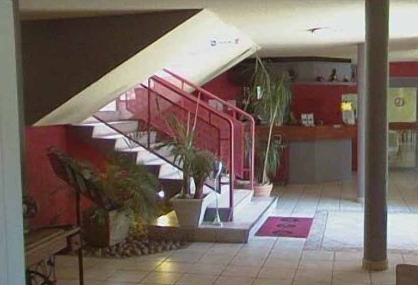 Hotel Confortel Avignon