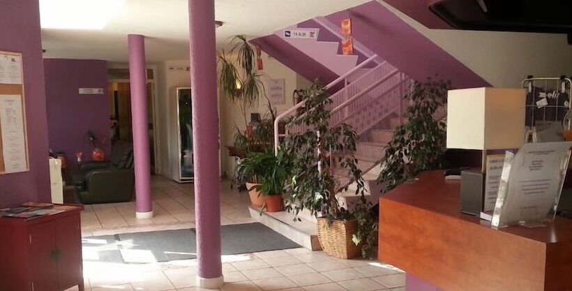 Hotel Confortel Avignon