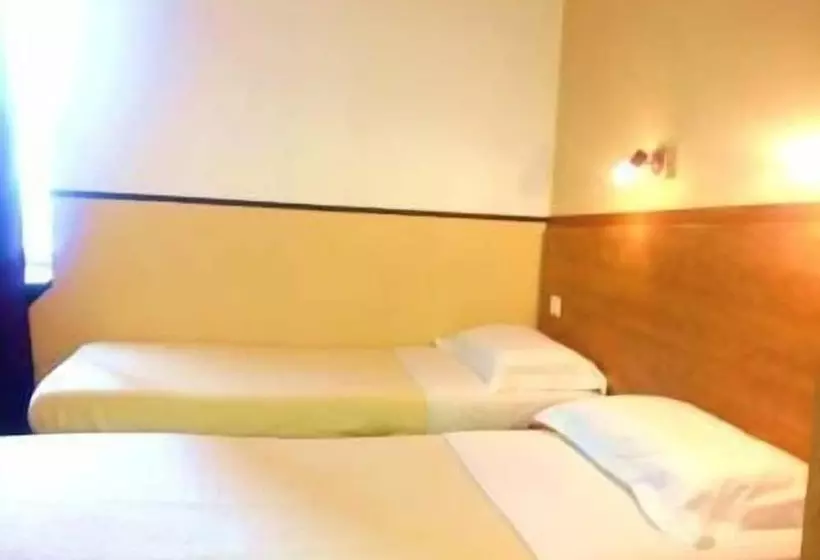 Hotel Confortel Avignon