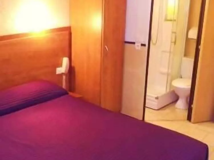 Hotel Confortel Avignon