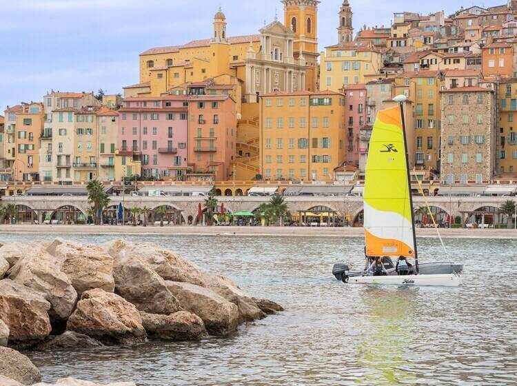 בית מלון כפרי De Belgique à Menton