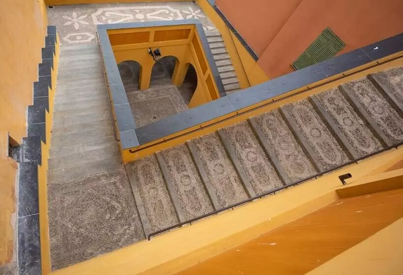 בית מלון כפרי De Belgique à Menton