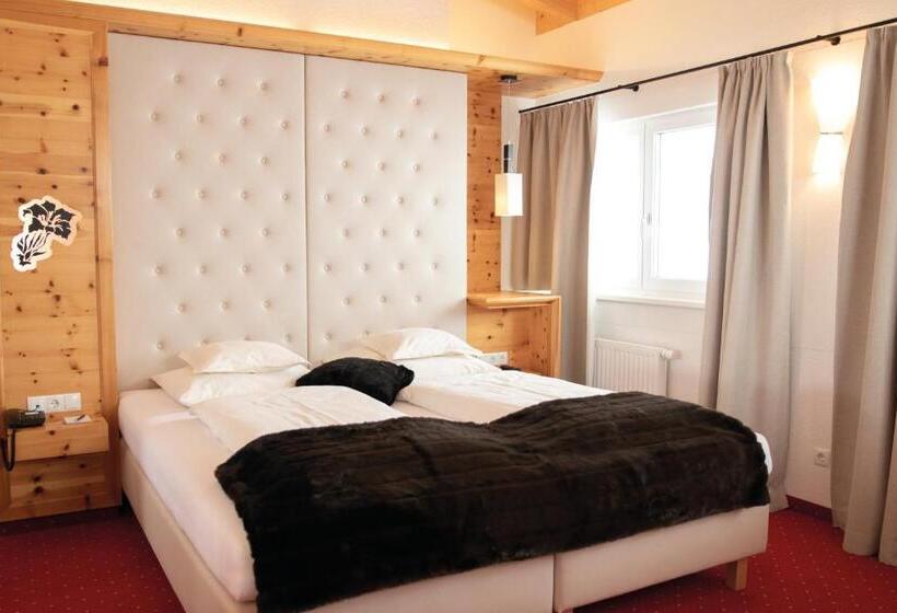 Отель Enzian Hochsölden Superior