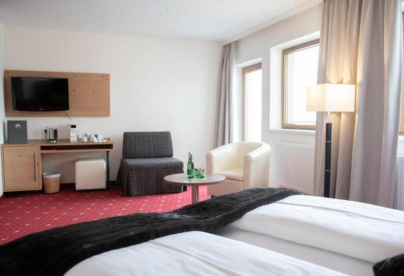 Отель Enzian Hochsölden Superior