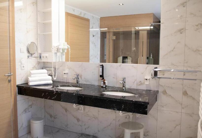 Отель Enzian Hochsölden Superior