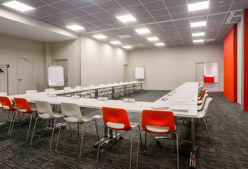 호텔 Ibis Styles Poitiers Centre