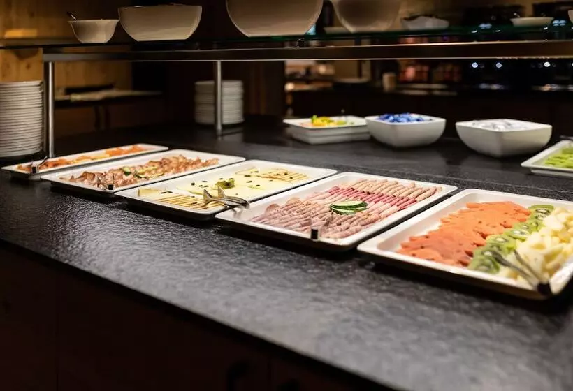 호텔 Kosis Sports Lifestyle