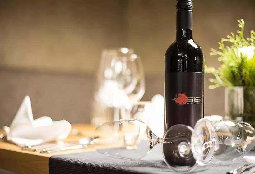 호텔 Kosis Sports Lifestyle