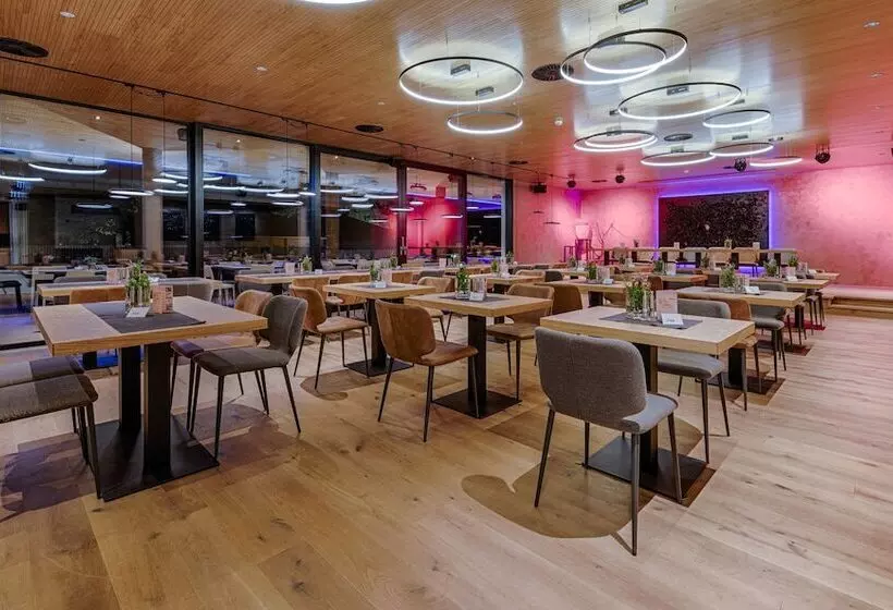 호텔 Kosis Sports Lifestyle