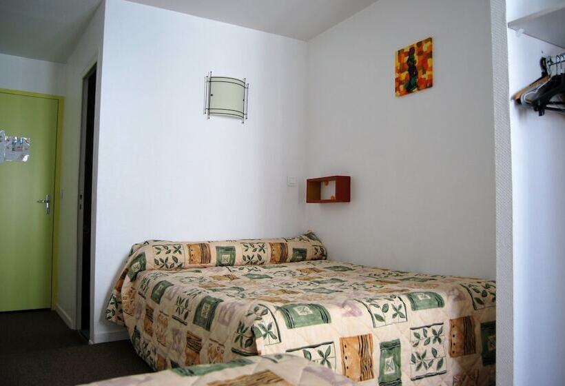 בית מלון כפרי La Fontaine