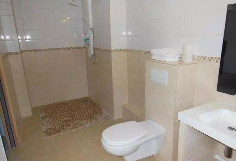 호텔 Villa Martégale Hôtel Restaurant