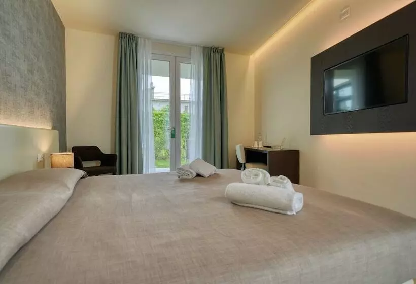 فندق Palazzo Del Garda & Spa