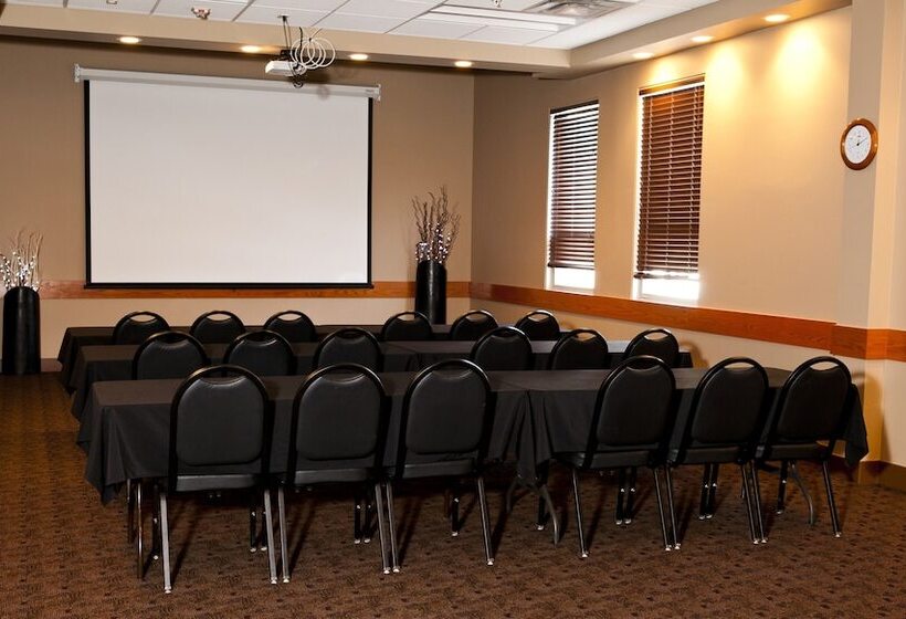 Szálloda Podollan Inn & Spa Grande Prairie