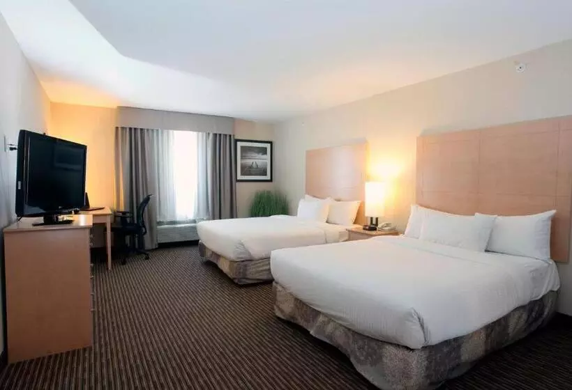 فندق Pomeroy Inn And Suites Dawson Creek