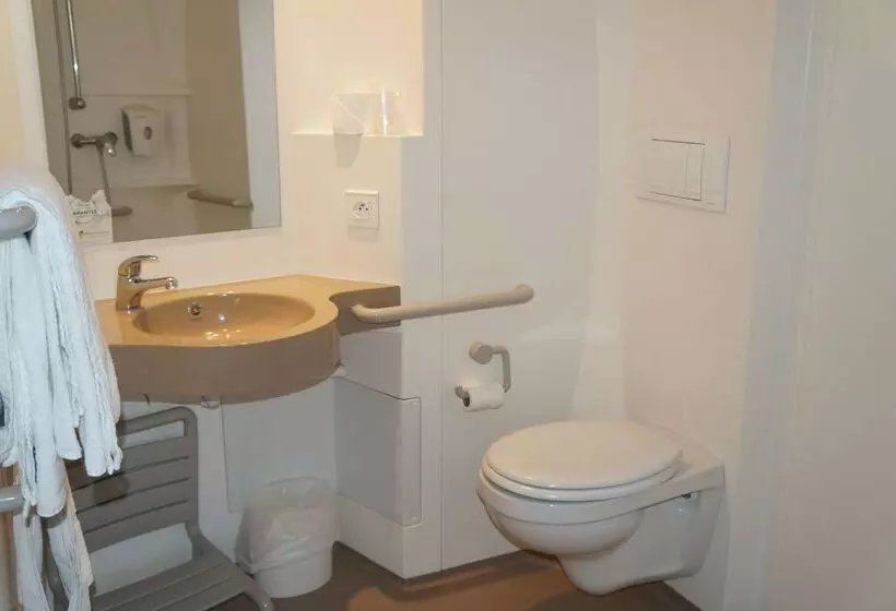 ホテル Premiere Classe Sens Nord  Saint Clement