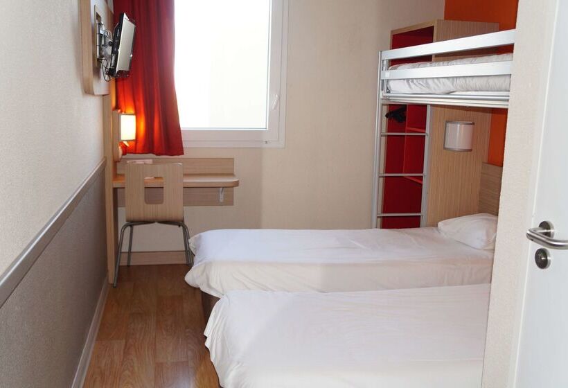 Отель Premiere Classe Sens Nord  Saint Clement