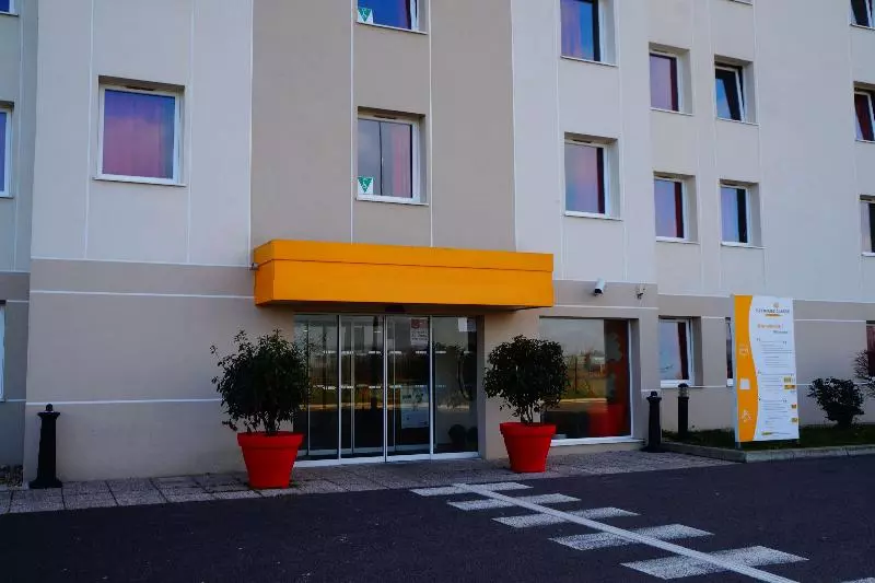 ホテル Premiere Classe Sens Nord  Saint Clement