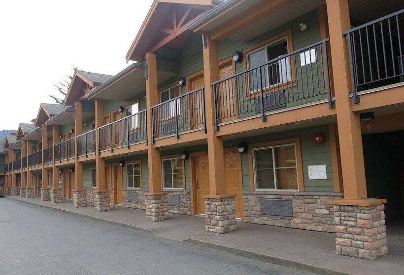 فندق ريفى Vedder River Inn