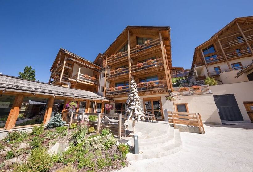 ホテル & Spa L Alta Peyra