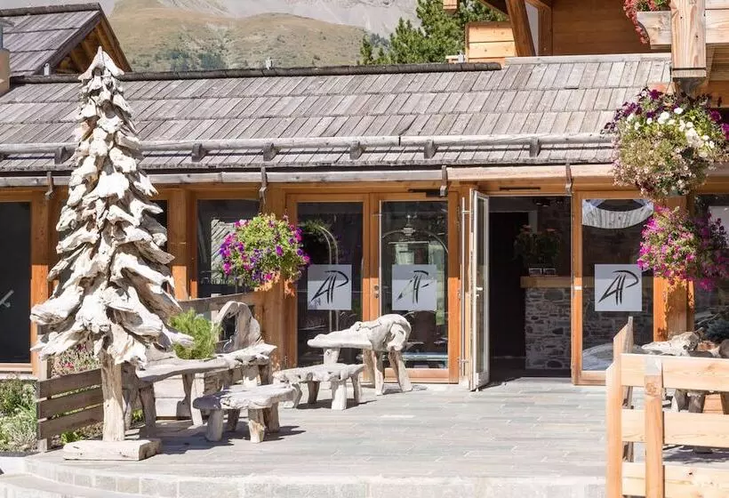 Hotel & Spa L Alta Peyra