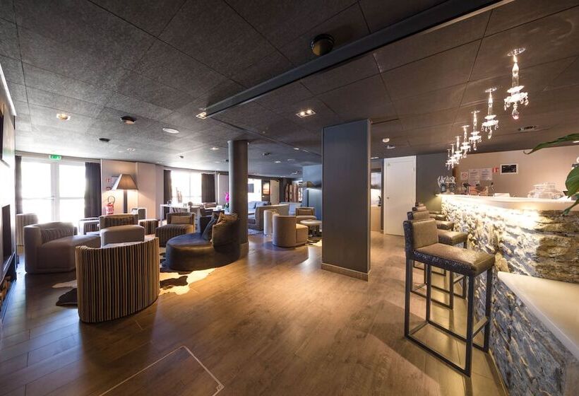 ホテル & Spa L Alta Peyra