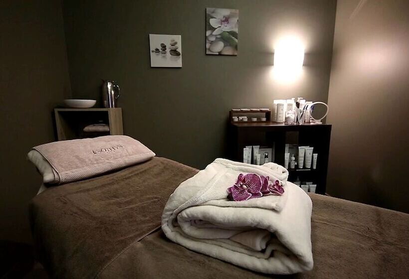 فندق Hôtel Restaurants & Spa Perier Du Bignon