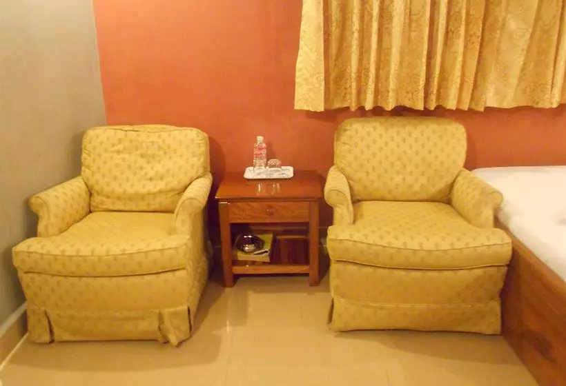 Отель Waterview Guesthouse