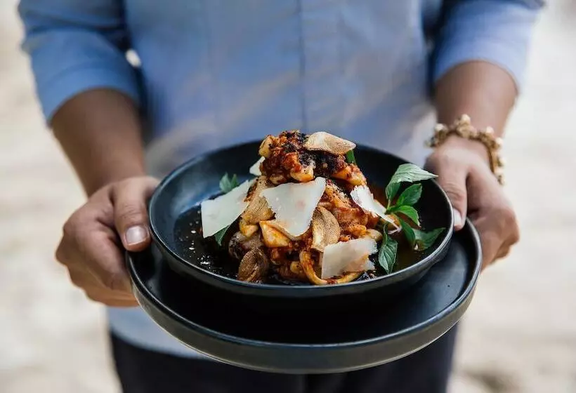 Knai Bang Chatt Resort