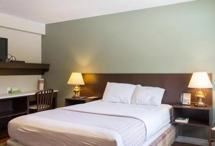 Motelli Leelas Villa Inn Flesherton