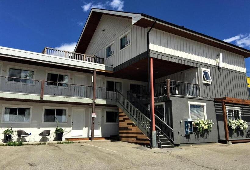 مُتل Snow Valley Lodging