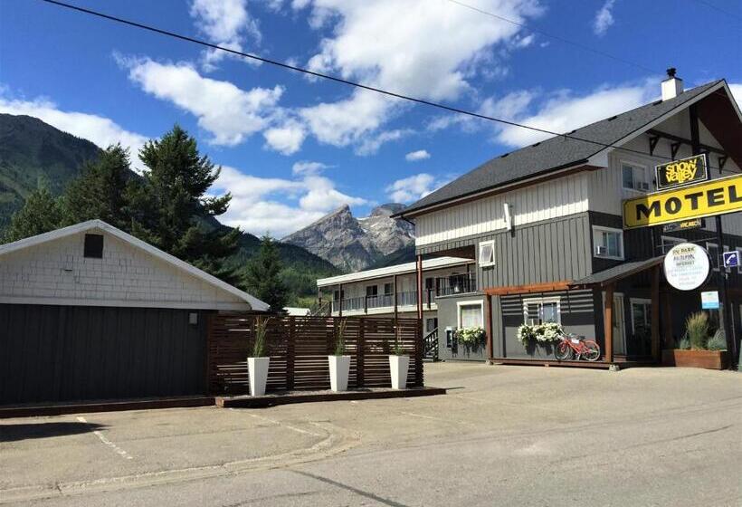 مُتل Snow Valley Lodging