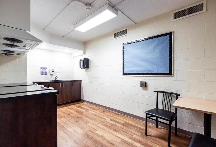 Residence & Conference Centre  Welland