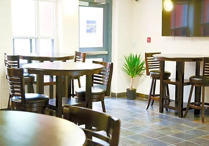 Residence & Conference Centre  Welland