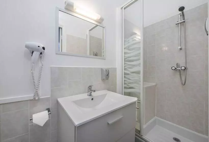 Royal Hotel Versailles