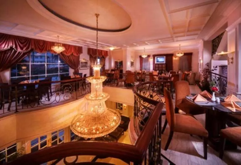 هتل Blue Sky Pandurata Boutique