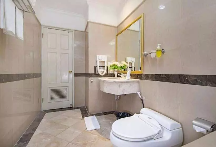 هتل Blue Sky Pandurata Boutique